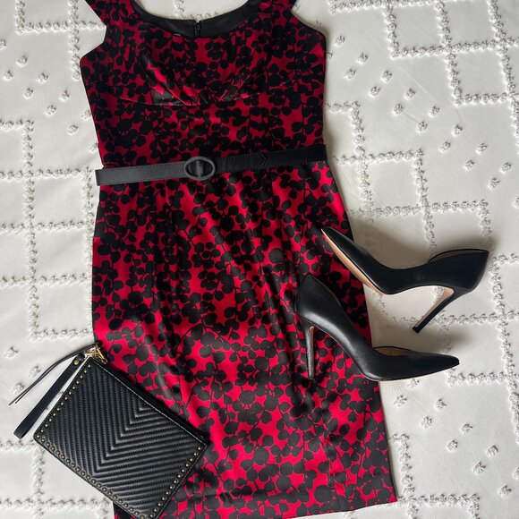 Maggy London Dresses & Skirts - Maggy London Sleeveless Red and Black Satin Dress SIZE 8